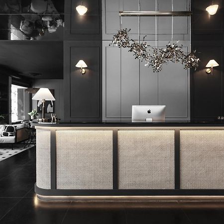 We2 Design Hotel Taichung Exterior photo