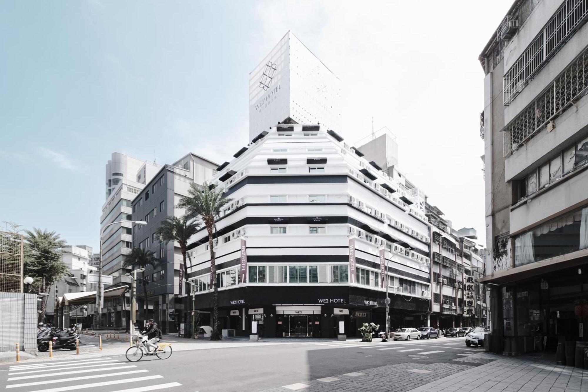 We2 Design Hotel Taichung Exterior photo