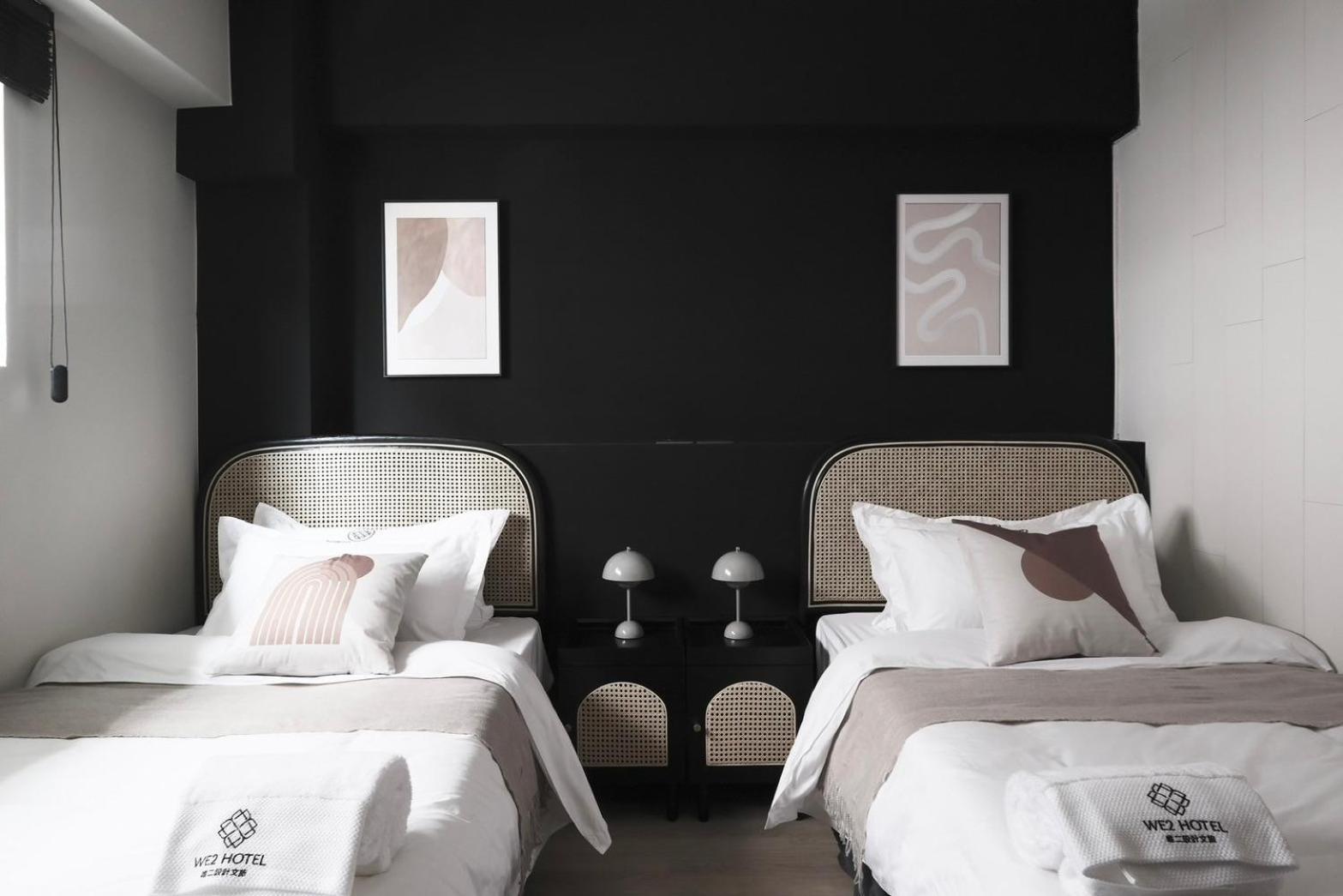 We2 Design Hotel Taichung Exterior photo